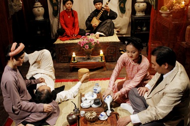 Tái hiện sự lố lăng trong xã hội Việt Nam thời đầu Âu hóa