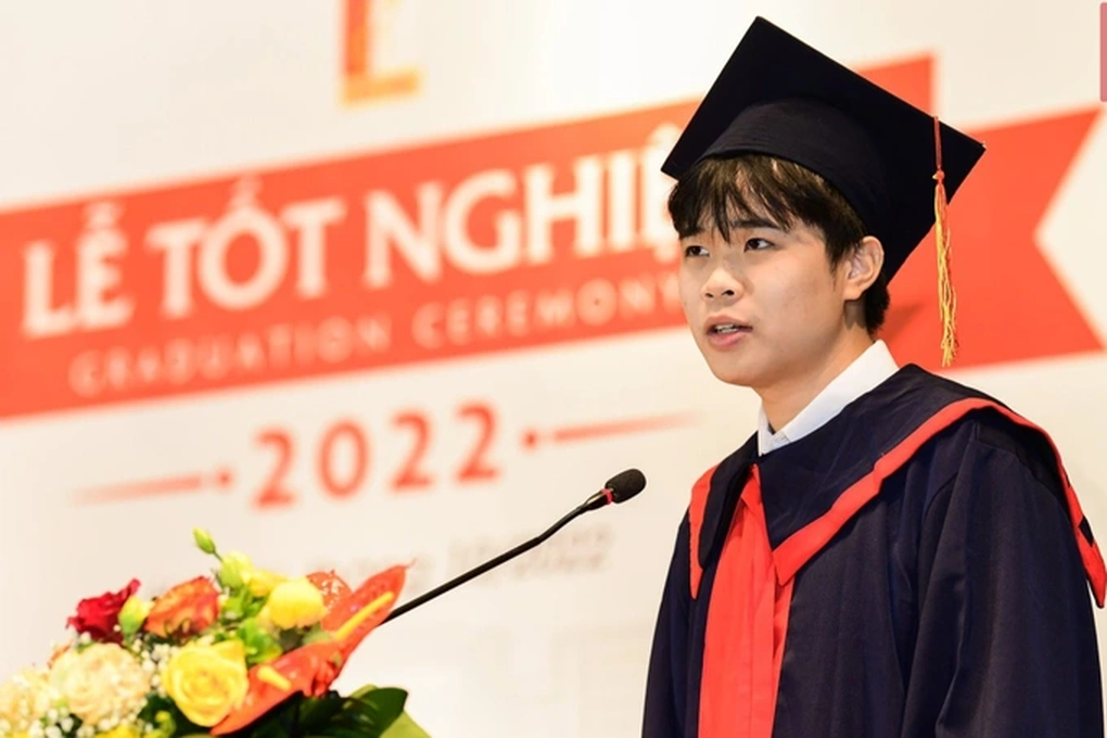 Hoa hậu Lương Thùy Linh là một trong những học sinh, sinh viên nổi bật 2022 - 4 Hoa hậu Lương Thùy Linh là một trong những học sinh, sinh viên nổi bật 2022 - 4