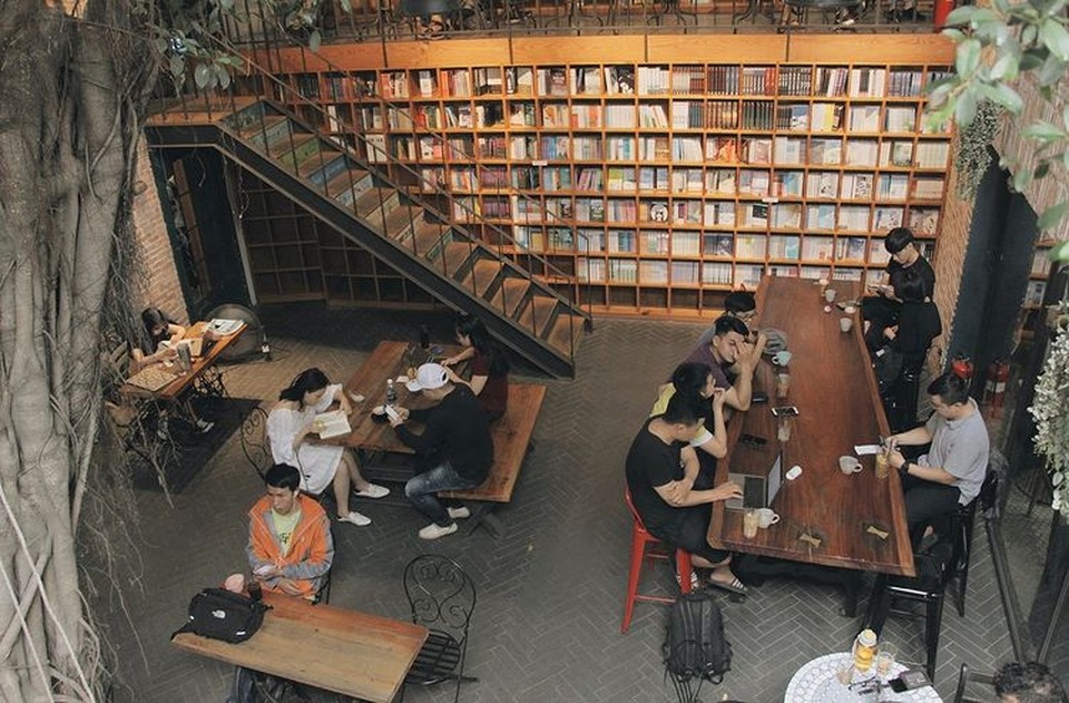 3 quán cà phê yên tĩnh, đẹp như thư viện thu nhỏ ở Sài Gòn - 6 3 quán cà phê yên tĩnh, đẹp như thư viện thu nhỏ ở Sài Gòn - 6