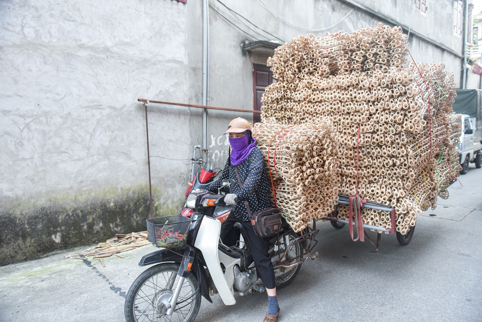 “Thủ phủ vàng mã” miền Bắc ế ẩm trong tháng cô hồn - 11 “Thủ phủ vàng mã” miền Bắc ế ẩm trong tháng cô hồn - 11