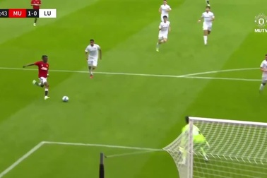 Man Utd dễ dàng đánh bại Leeds United ở trận giao hữu trước mùa giải