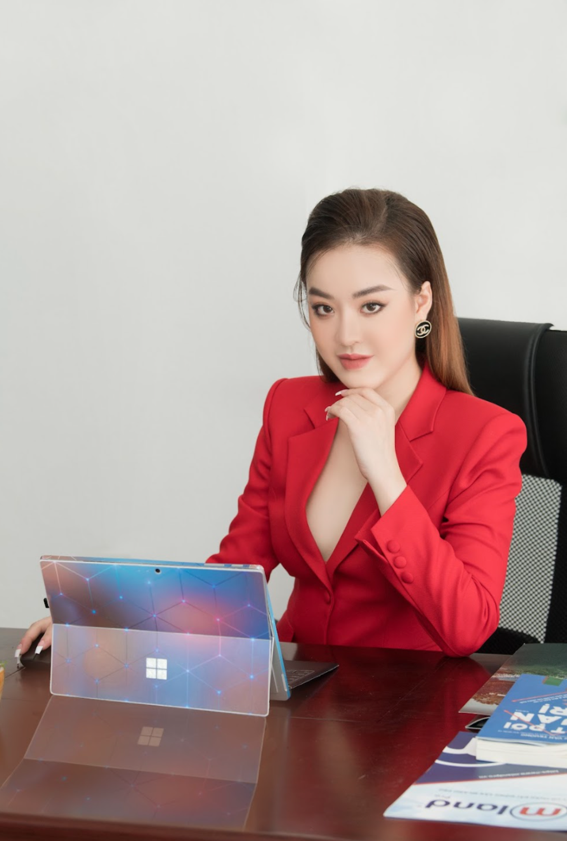 Cuộc sống hiện tại của người đẹp từng dự 9 cuộc thi sắc đẹp Hoàng Hải Thu - 2 Cuộc sống hiện tại của người đẹp từng dự 9 cuộc thi sắc đẹp Hoàng Hải Thu - 2