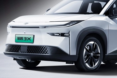 Mẫu xe ngoại hiếm hoi thành công trên thị trường ô tô điện Trung Quốc