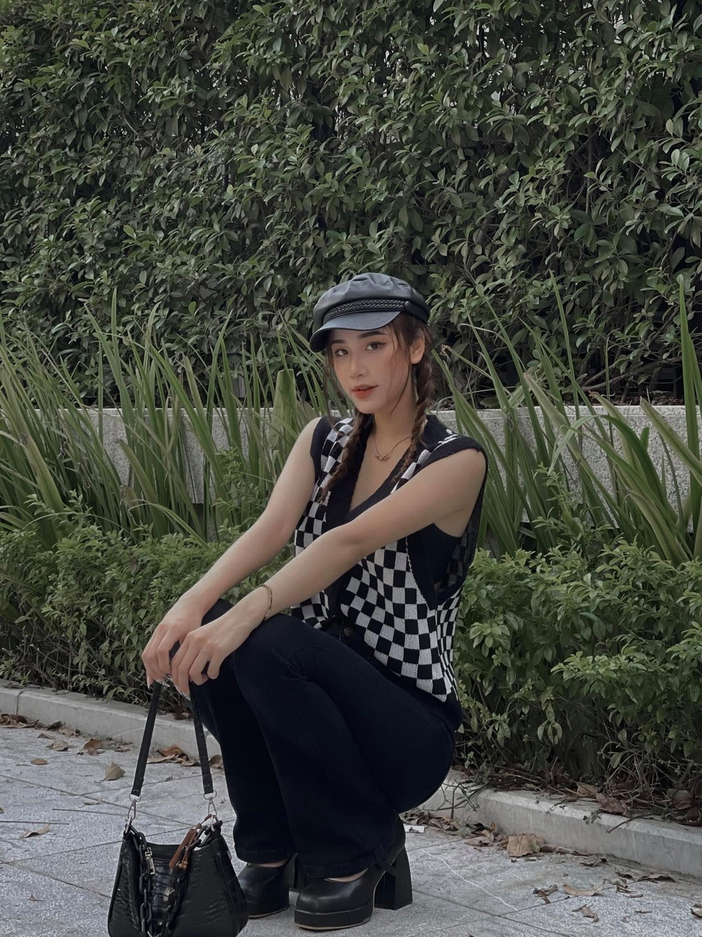 Sắc vóc gợi cảm của nữ sinh Hải Dương nổi tiếng sau 1 cái tát trên màn ảnh - 3