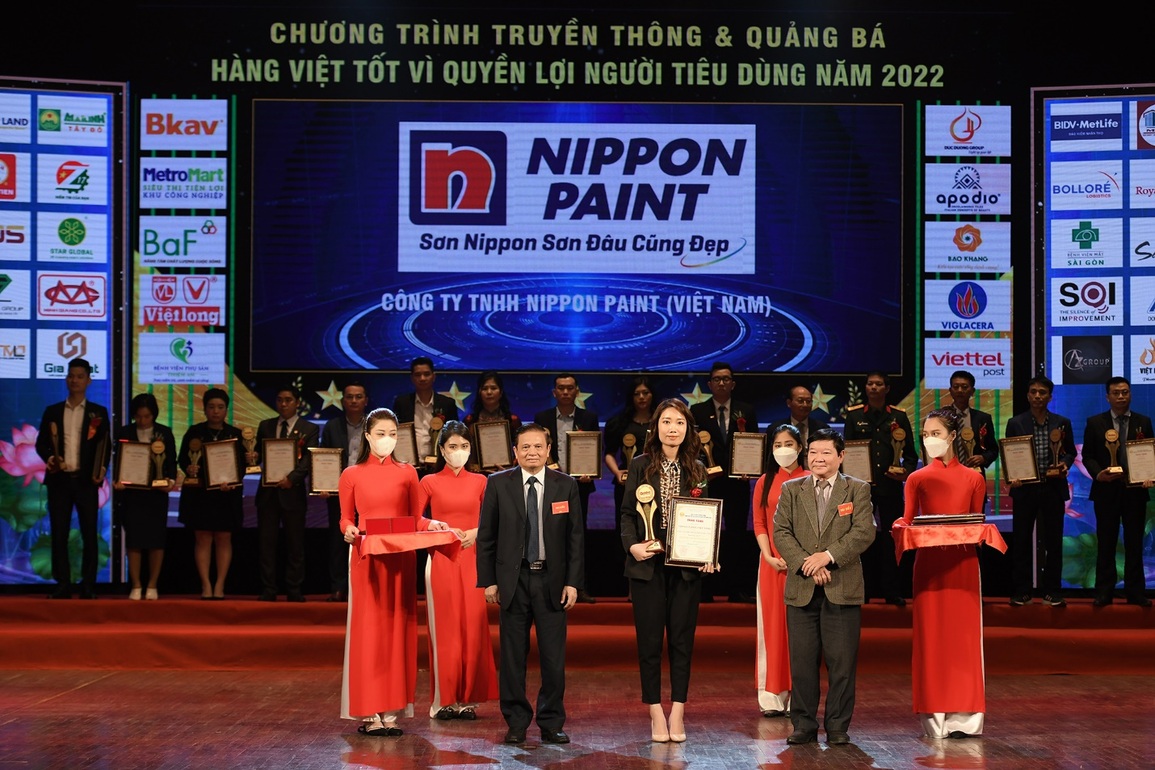 Nippon Paint Việt Nam được vinh danh Top 20 thương hiệu vàng và sản phẩm vàng 2022 - 1