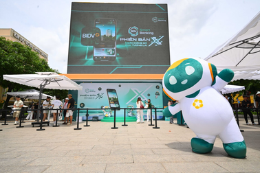 BIDV SmartBanking tặng hàng nghìn vé Fanzone đêm nhạc hội BIDV Music Festival
