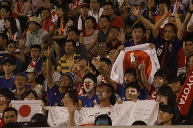 Người Nhật hào hứng với giải châu Á trên sân Thống Nhất