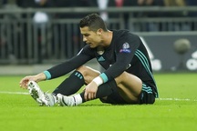 Thua Tottenham, C.Ronaldo tuyên bố không gia hạn hợp đồng với Real Madrid
