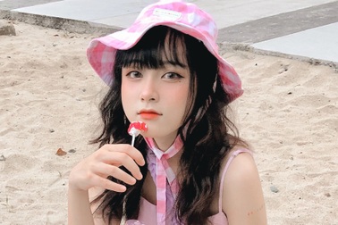 Nữ sinh Sài Gòn có gương mặt như "búp bê" nhưng cá tính mạnh mẽ