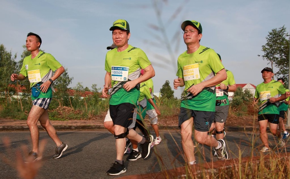 Hơn 7000 vận động viên tham gia giải “Mekong Delta Marathon” - 2 Hơn 7000 vận động viên tham gia giải “Mekong Delta Marathon” - 2