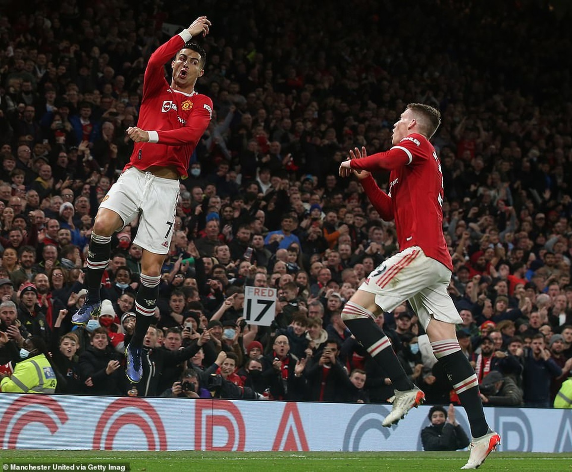 Ronaldo góp công giúp Man Utd đánh bại Burnley - 3 Ronaldo góp công giúp Man Utd đánh bại Burnley - 3