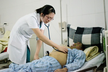 Người Việt tự đưa "mầm mống" của ung thư gan vào cơ thể như thế nào?