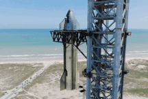 Tên lửa Starship mạnh nhất thế giới có thể phải nằm kho