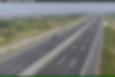 "Bắt sống" xe khách chạy ngược chiều trên cao tốc Hà Nội - Hải Phòng