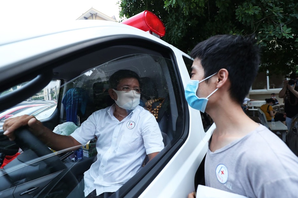 Ông Đoàn Ngọc Hải: Tôi giúp người nghèo không phải để làm màu! - 4 Ông Đoàn Ngọc Hải: Tôi giúp người nghèo không phải để làm màu! - 4