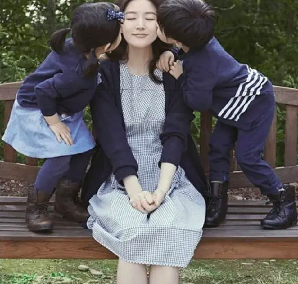 “Nàng Dae Jang Geum” sống giản dị và hạnh phúc bên chồng đại gia - 4 “Nàng Dae Jang Geum” sống giản dị và hạnh phúc bên chồng đại gia - 4