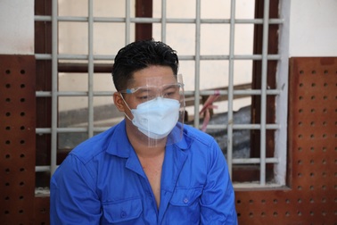 "Nổ" trên bàn nhậu, hai thanh niên đâm nhau để... chứng tỏ bản lĩnh