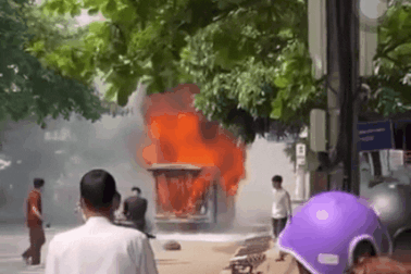 Nổ bình oxy trong xe cứu thương, một sản phụ bị bỏng nặng