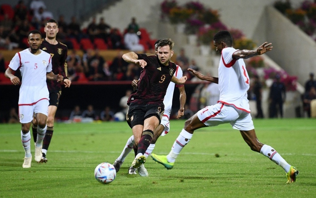 Đội tuyển Đức gây thất vọng lớn trước thềm World Cup - 2 Đội tuyển Đức gây thất vọng lớn trước thềm World Cup - 2