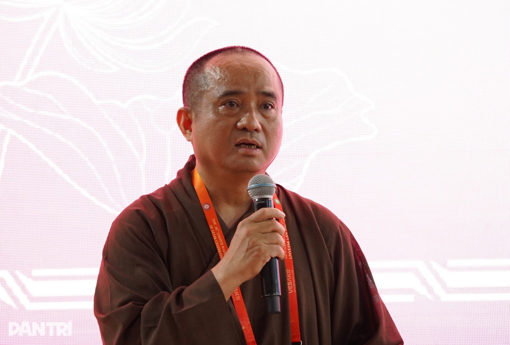 160.000 lượt chiêm bái xá lợi mỗi ngày ở TPHCM dịp Đại lễ Vesak - 1 160.000 lượt chiêm bái xá lợi mỗi ngày ở TPHCM dịp Đại lễ Vesak - 1