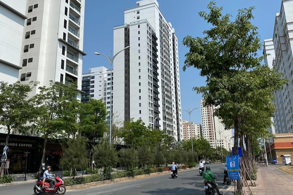 Cuộc rượt đuổi giữa cung và cầu khiến giá bất động sản tại Việt Nam tăng nhanh hơn thế giới - 1 Cuộc rượt đuổi giữa cung và cầu khiến giá bất động sản tại Việt Nam tăng nhanh hơn thế giới - 1