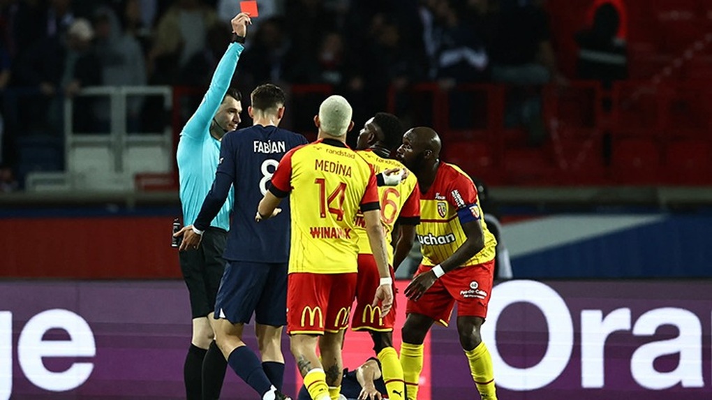 Mbappe và Messi tỏa sáng, PSG xây chắc ngôi đầu Ligue 1 - 2 Mbappe và Messi tỏa sáng, PSG xây chắc ngôi đầu Ligue 1 - 2