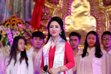 Ca sĩ Phương Nga dàn dựng "Tây Thiên Ca" mang âm hưởng Phật giáo