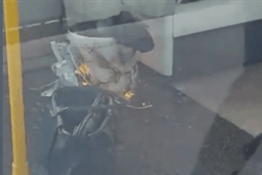 Nổ bom tự chế trên tàu điện ngầm ở London, nghi ngờ có liên quan đến khủng bố