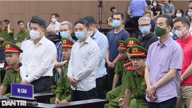 Nghĩ từ phiên tòa Chuyến bay giải cứu: Bệnh nghiện quản lý! - 1 Nghĩ từ phiên tòa Chuyến bay giải cứu: Bệnh nghiện quản lý! - 1