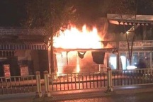 Cháy nhà lúc rạng sáng, 2 mẹ con tử vong