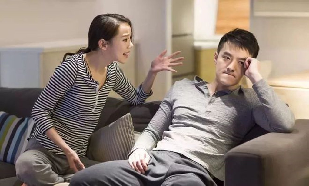 Vợ bất ngờ khi biết cách chồng chi tiêu tiền thưởng Tết - 1 Vợ bất ngờ khi biết cách chồng chi tiêu tiền thưởng Tết - 1