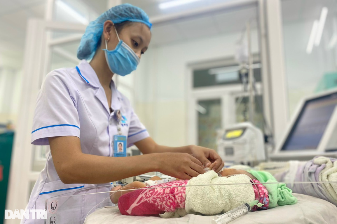 Buồn tủi nghề điều dưỡng Việt Nam: Bị xem như osin, giúp việc cho bác sĩ - 1 Buồn tủi nghề điều dưỡng Việt Nam: Bị xem như osin, giúp việc cho bác sĩ - 1