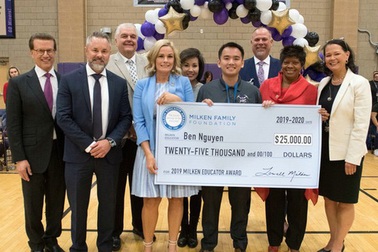 Thầy giáo gốc Việt 27 tuổi đoạt giải thưởng giáo dục uy tín nhất nước Mỹ