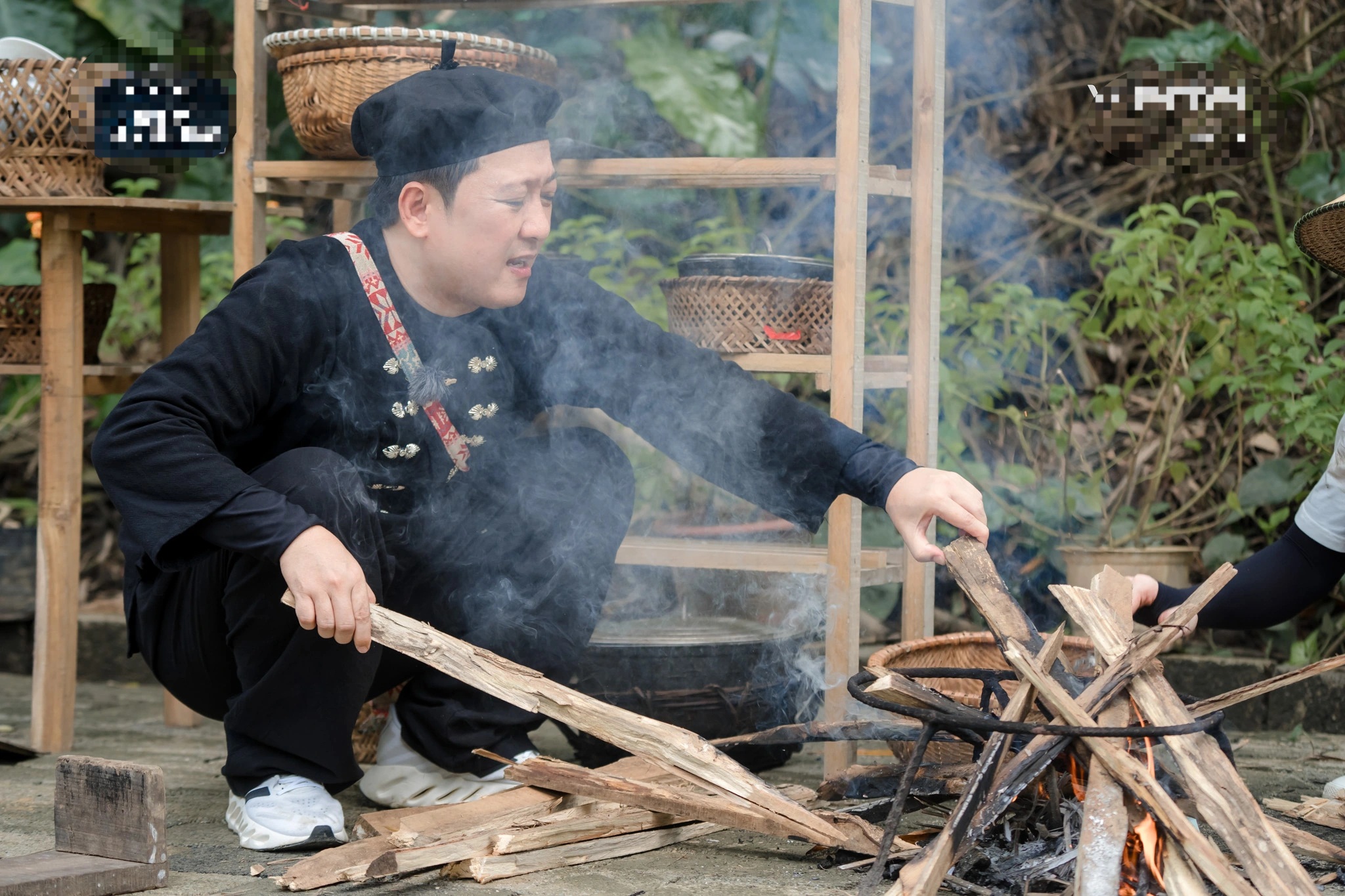 Miss Thuy Tien participated in a game show and froze when faced with a music quiz - 2 Hoa hậu Thùy Tiên tham gia gameshow, đứng hình khi gặp câu đố về âm nhạc - 2