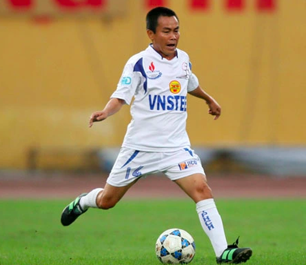 Những tiền đạo Việt Nam đoạt danh hiệu Vua phá lưới trong lịch sử V-League - 1 Những tiền đạo Việt Nam đoạt danh hiệu Vua phá lưới trong lịch sử V-League - 1