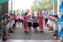 Vụ cô giáo xin tiền mua máy tính: Nhiều phụ huynh tạm dừng cho con tới lớp