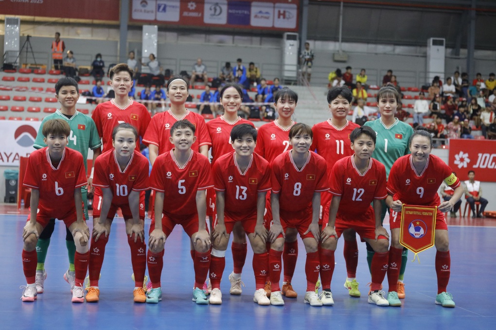 Đội tuyển futsal nữ Việt Nam sớm giành vé dự giải vô địch châu Á 2025 - 1