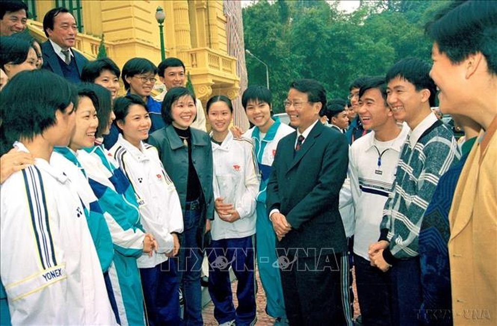 Dấu ấn của nguyên Chủ tịch nước Trần Đức Lương trong sự nghiệp xây dựng và phát triển đất nước - 5 Dấu ấn của nguyên Chủ tịch nước Trần Đức Lương trong sự nghiệp xây dựng và phát triển đất nước - 5