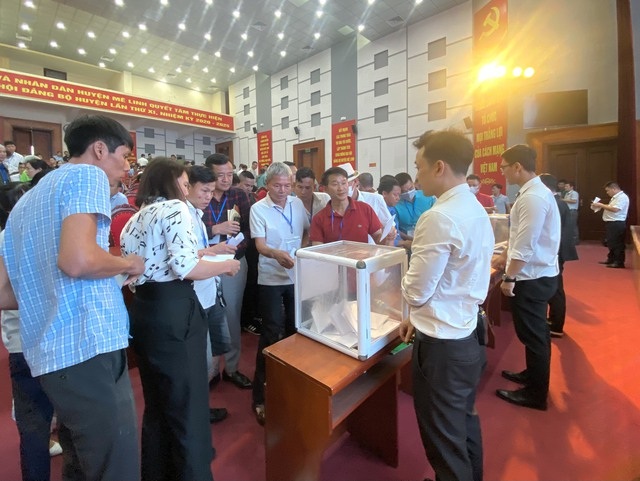Một huyện ngoại thành của Hà Nội liên tục đấu giá đất, thu hơn 780 tỷ đồng - 1 Một huyện ngoại thành của Hà Nội liên tục đấu giá đất, thu hơn 780 tỷ đồng - 1