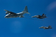 Tiêm kích Mỹ có thể đã "phô diễn lực lượng lớn chưa từng có" gần Trung Quốc