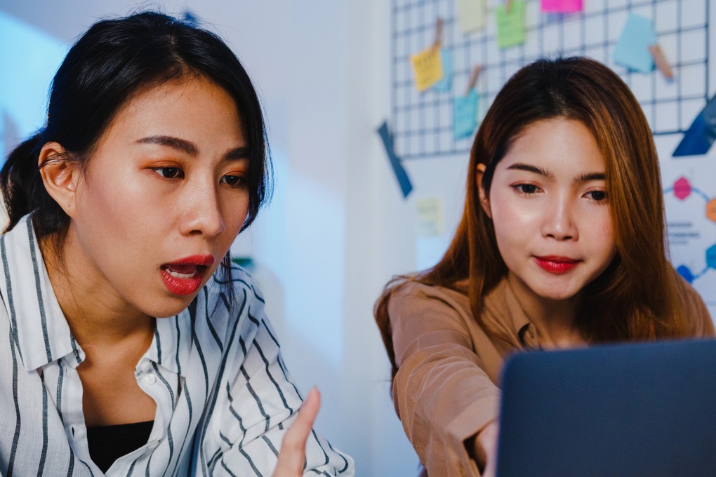 Xôn xao tin tuyển dụng với đãi ngộ “tăng ca không tính thêm tiền điện”