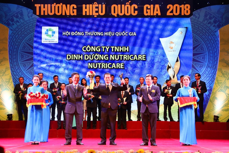 Nutricare - 9 năm 1 hành trình chăm sóc sức khỏe cho dinh dưỡng người Việt - 4 Nutricare - 9 năm 1 hành trình chăm sóc sức khỏe cho dinh dưỡng người Việt - 4