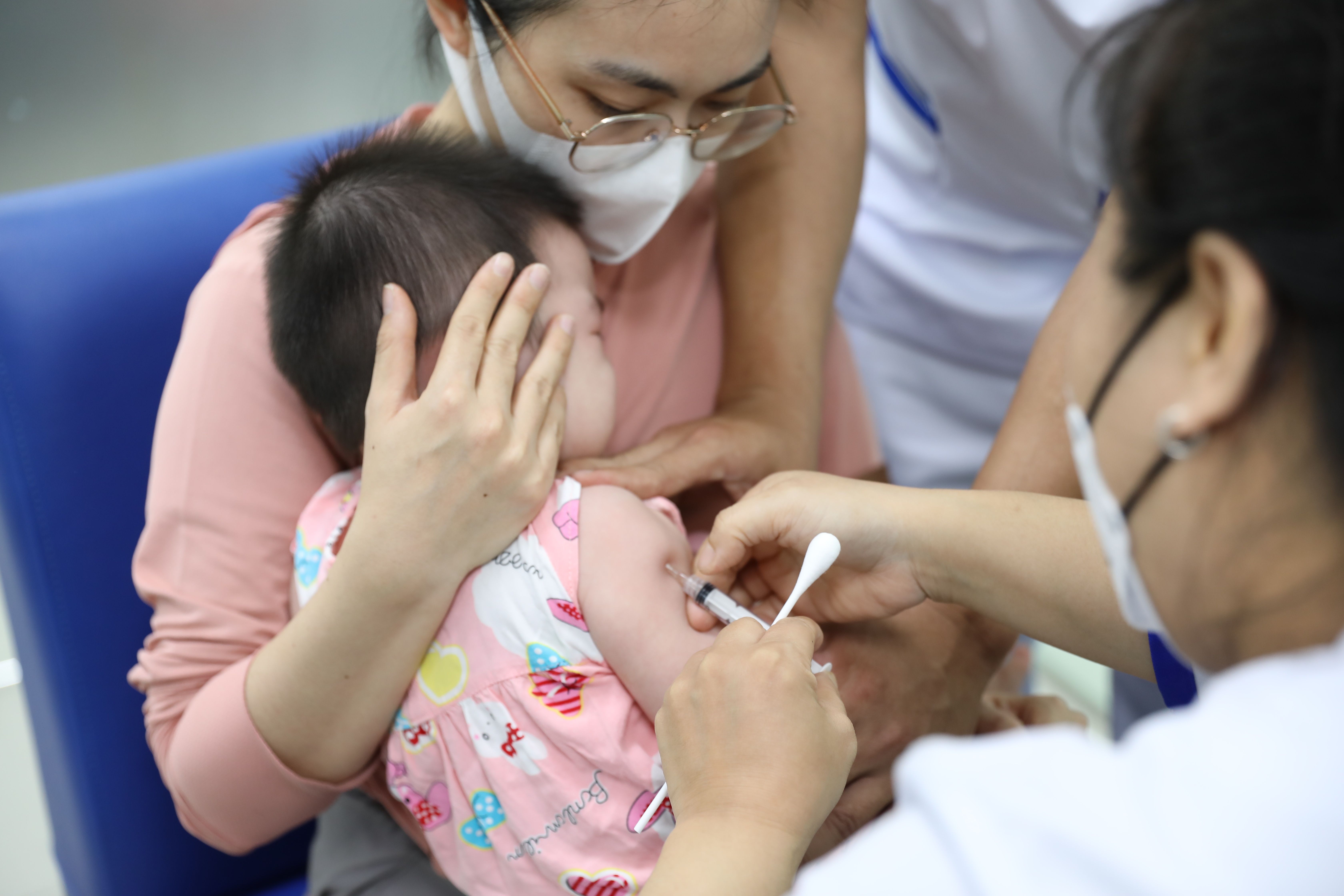 Nguy cơ bước vào cuộc đua sinh tử 24 giờ do não mô cầu ở trẻ nhỏ - 5