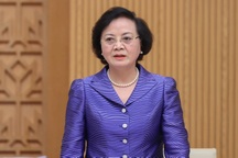 Báo cáo Bộ Chính trị việc điều chỉnh lương và phụ cấp ngay trong tháng 9