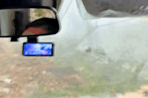 Nhóm du khách Australia kể phút thoát chết trong gang tấc ở đèo Khau Phạ