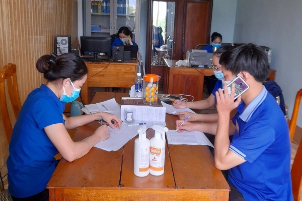 Shipper xanh vừa đi chợ vừa giúp dân tiêu thụ nông sản - 1 Shipper xanh vừa đi chợ vừa giúp dân tiêu thụ nông sản - 1