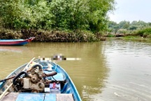 Thi thể bé gái 14 tuổi nổi trên sông ở TPHCM