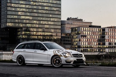 Loewenstein độ xe của AMG