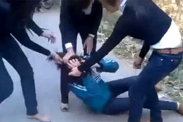 Bật mí cách hạ hỏa khi bị “nhìn đểu”