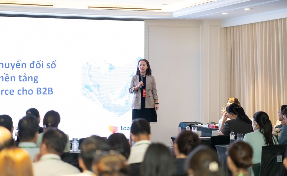Người Việt đã thay đổi hành vi mua sắm và chi tiêu ra sao sau dịch bệnh? - 2 Người Việt đã thay đổi hành vi mua sắm và chi tiêu ra sao sau dịch bệnh? - 2